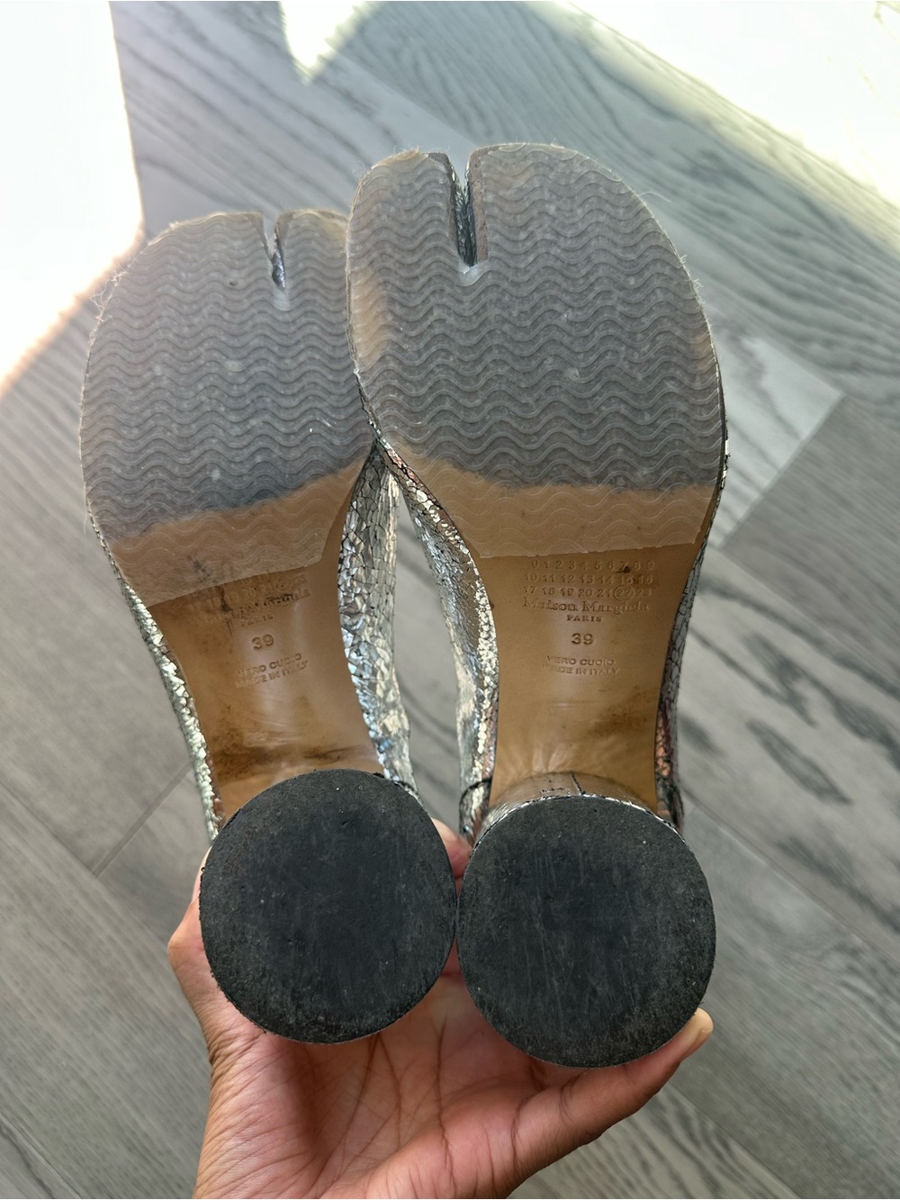 Martin Margiela Cracked Silver Tabi Boots - Picture 7 of 8